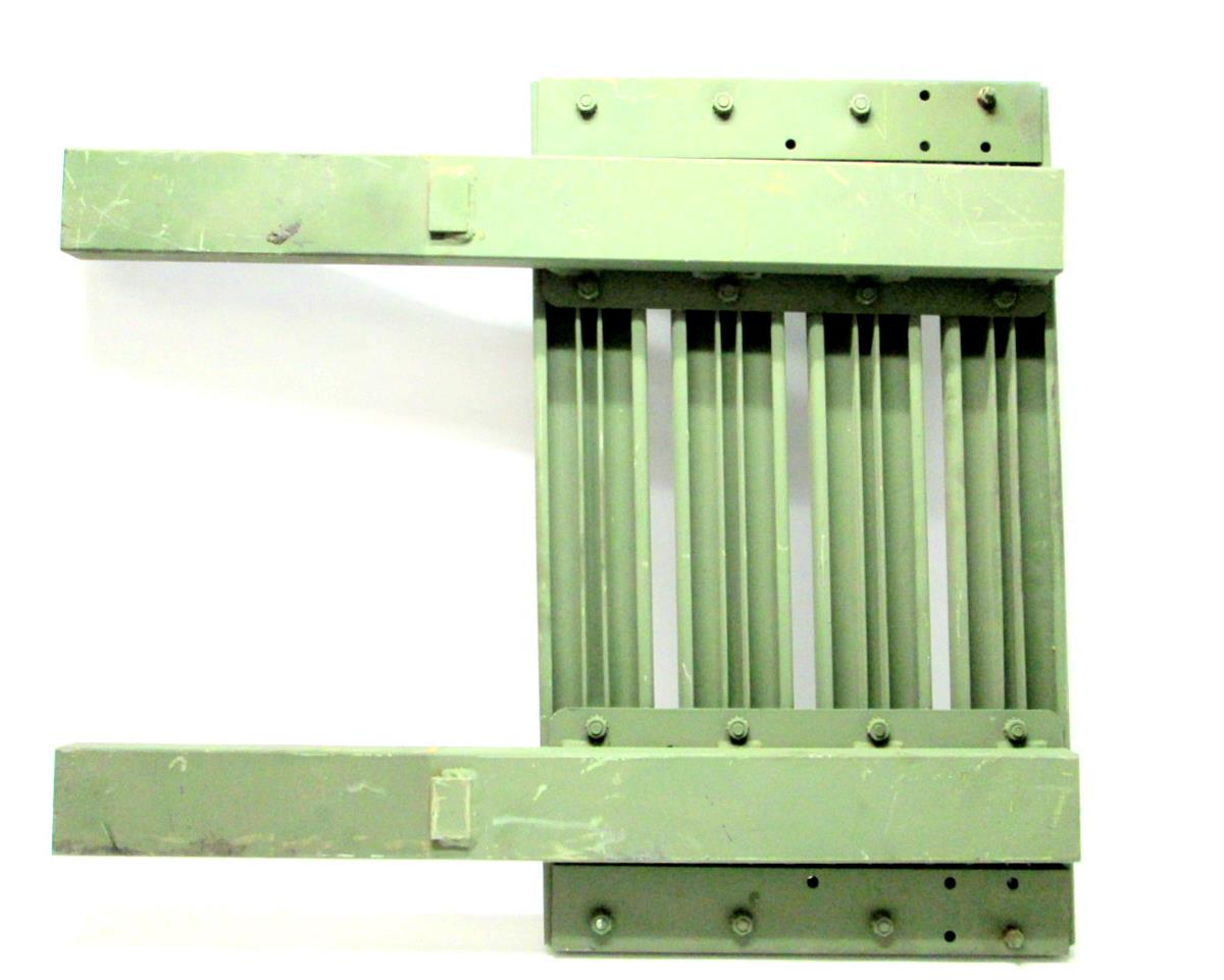 5T-2092 | 5T-2092 Side Rack Gate Assembly For Cargo Bed with Drop Down Sides M813 M923 M925 M939A1 M939A2(33).JPG