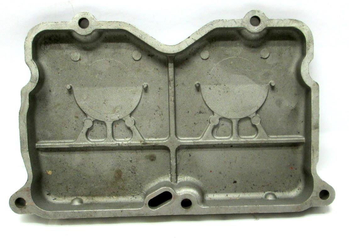 5T-2107 | 5T-2107 Rocker Valve Middle Cover NHC250 Cummins M809 M939A1 M915 (12).JPG