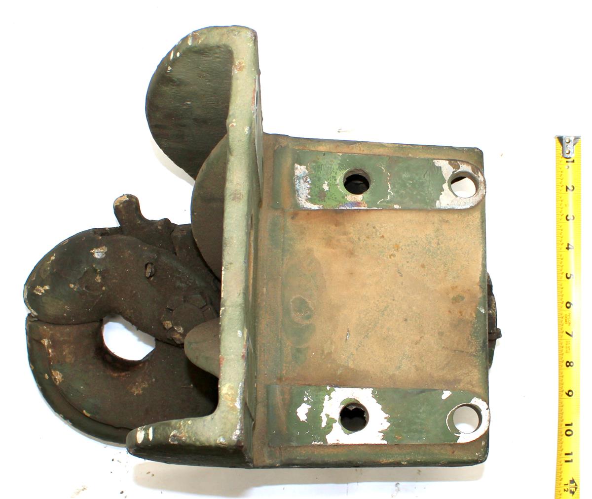 5T-2133  | 5T-2133 Pintle Hitch Assembly with Mounting Bracket M809 M939 M939A1 M939A2 (4).JPG