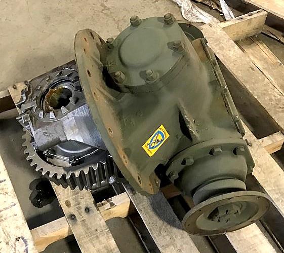 5T-540 | 5T-540  Differential Top-Loader Rockwell Axle(NOS) (2).jpeg