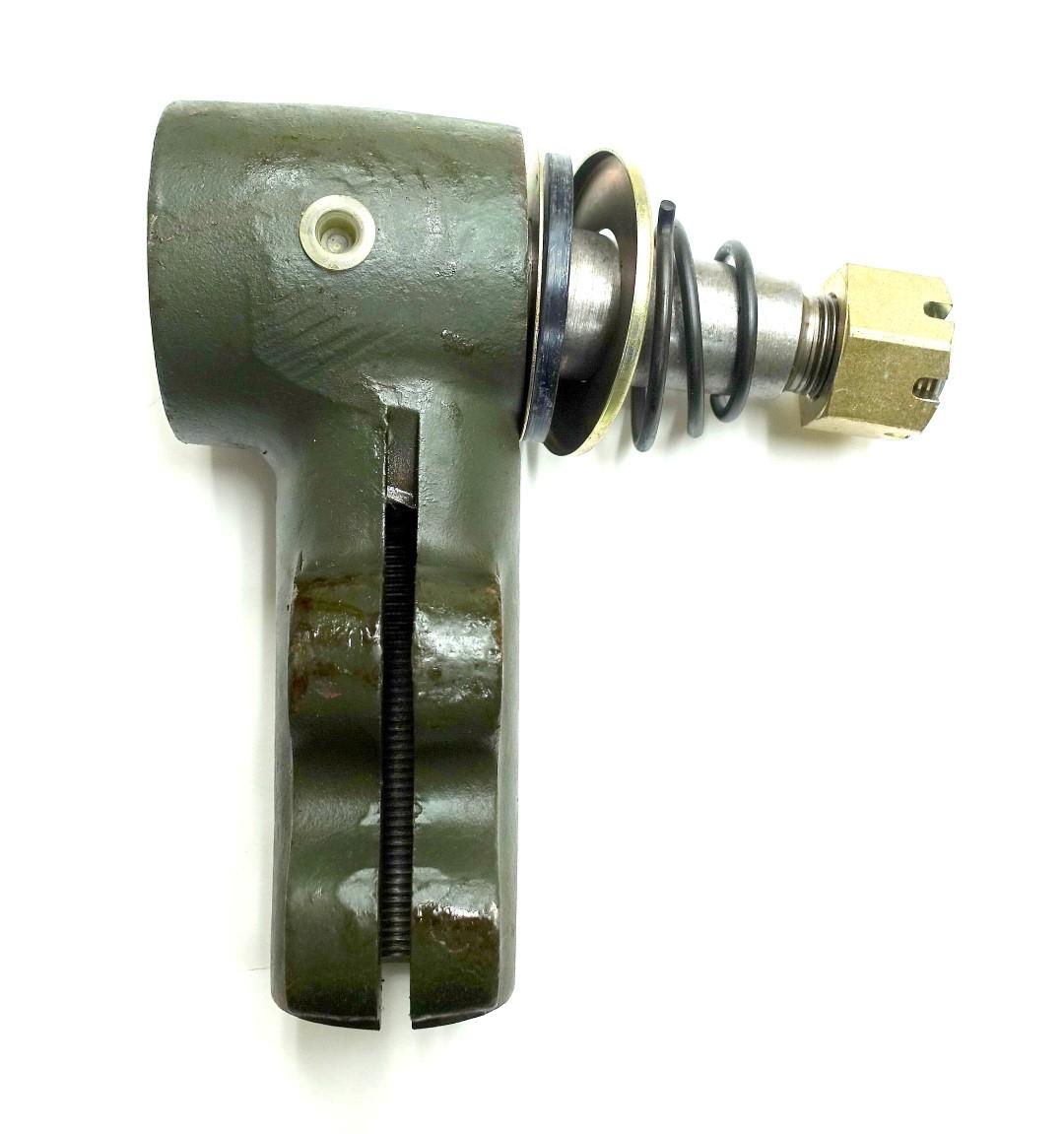 5T-669L | 5T-669L Left Tie Rod End for 5-Ton Trucks (1) (Large).JPG