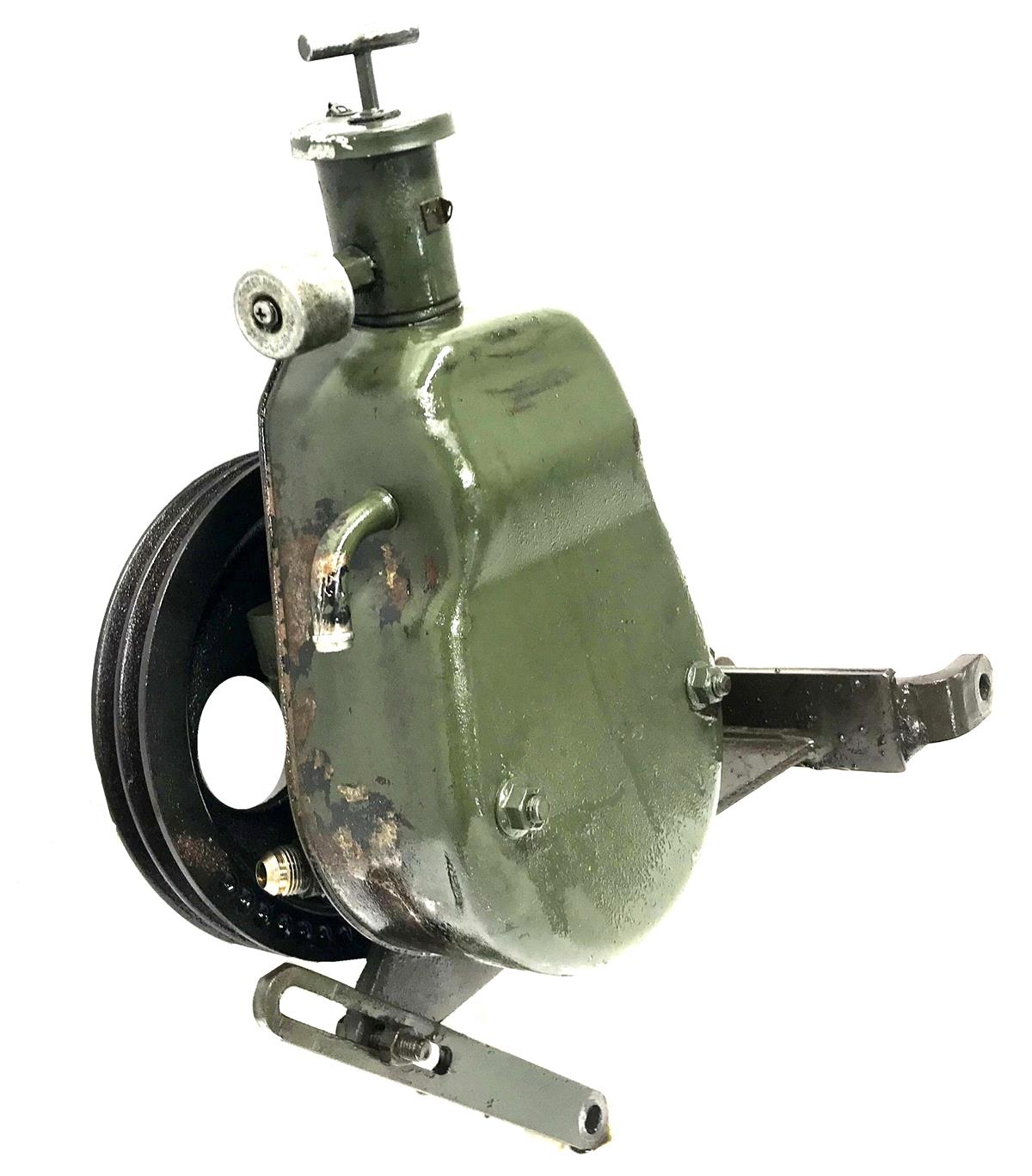 5T-784 | 5T-784  Hydraulic Power Steering Pump with Reservoir (556).jpg