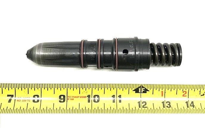 5T-911 | 5T-911  Fuel Injector for Cummins NHC250 Diesel Engine (Old Style) (2).jpg