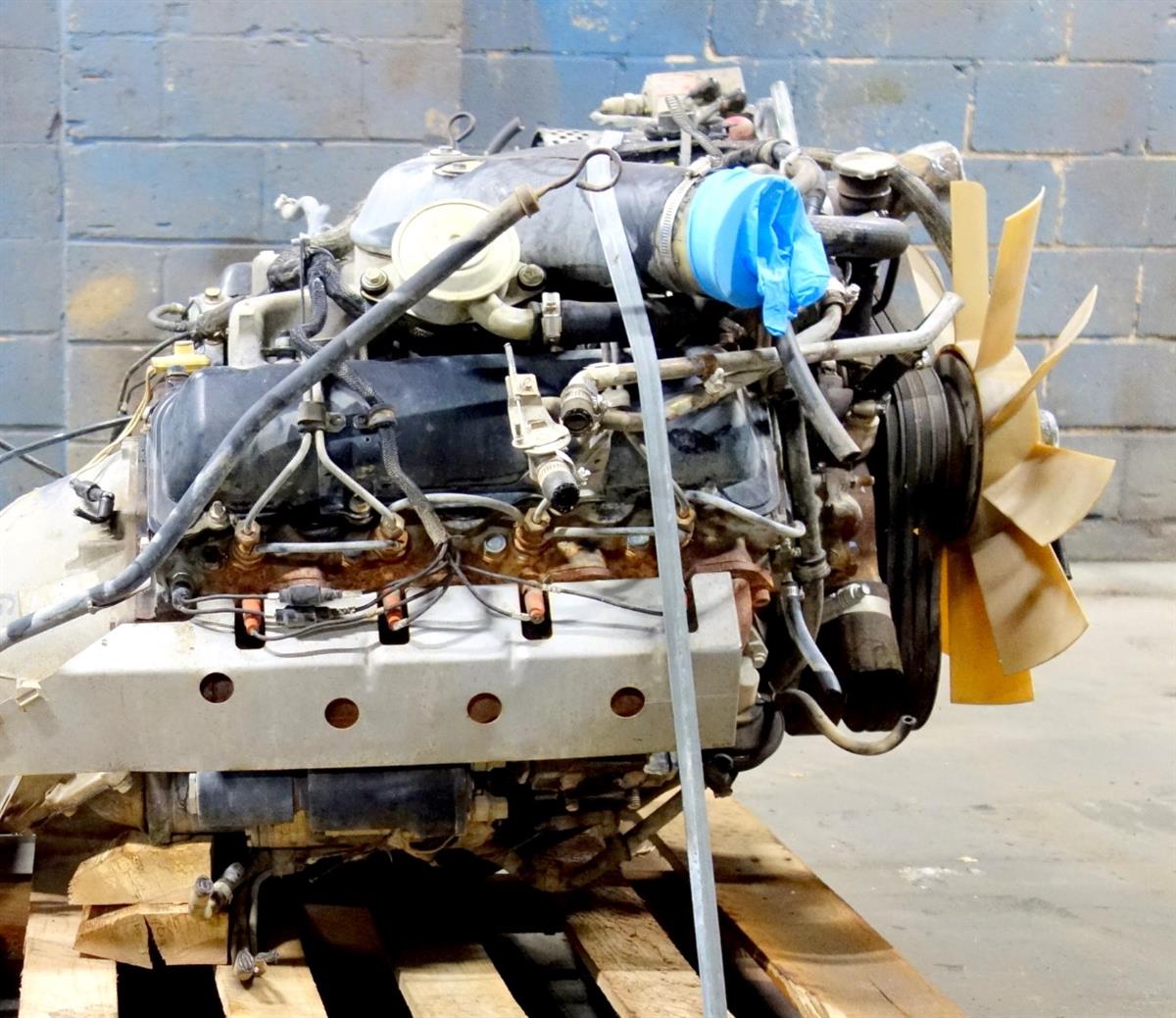 HM-700 | 6.2 Liter GM Diesel Engine for HMMWV USED (6).JPG