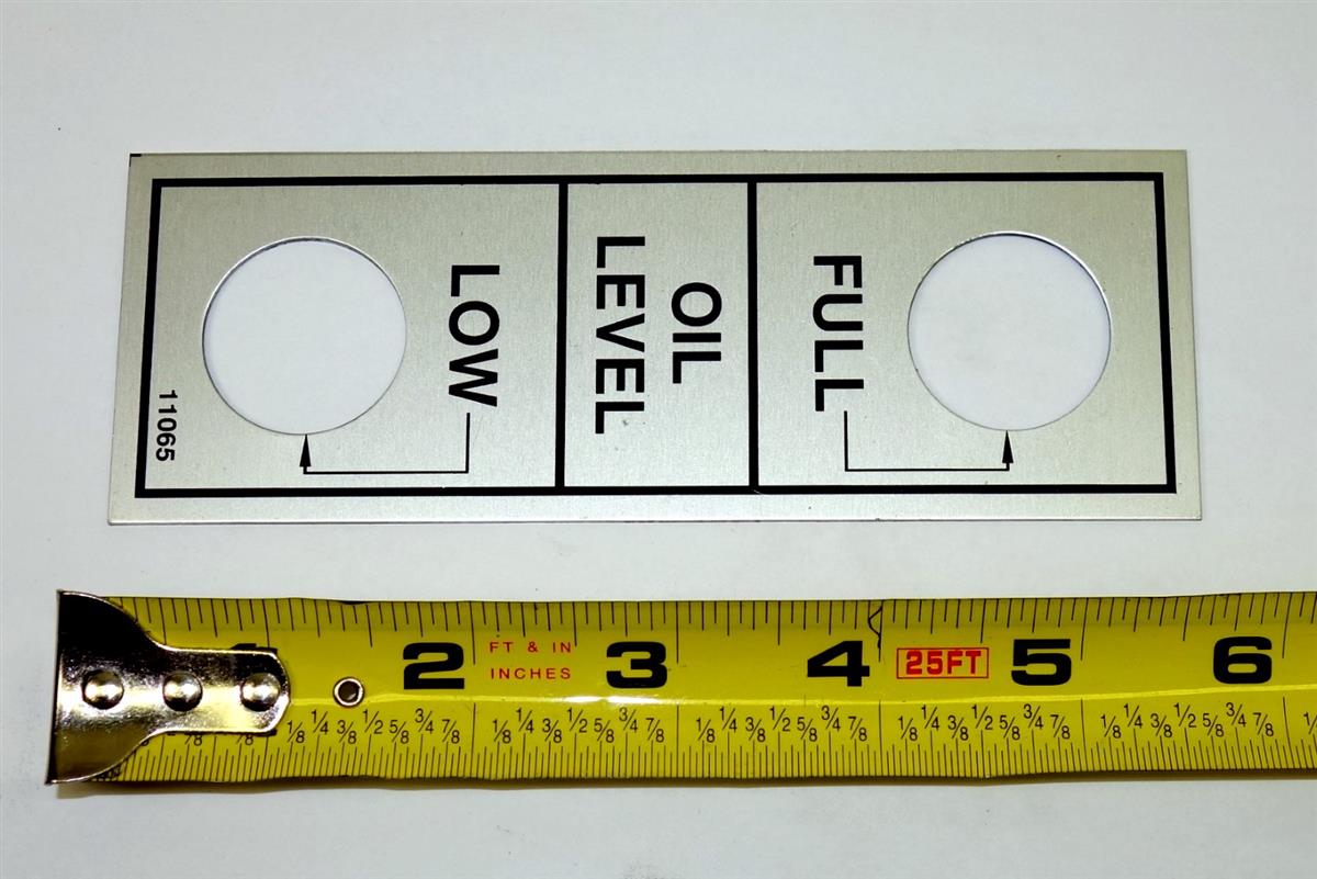 DT-427 | 9905-01-087-3581 Hydraulic Tank Fluid Level Indicator Plate for M916 and M920 NOS (3).JPG