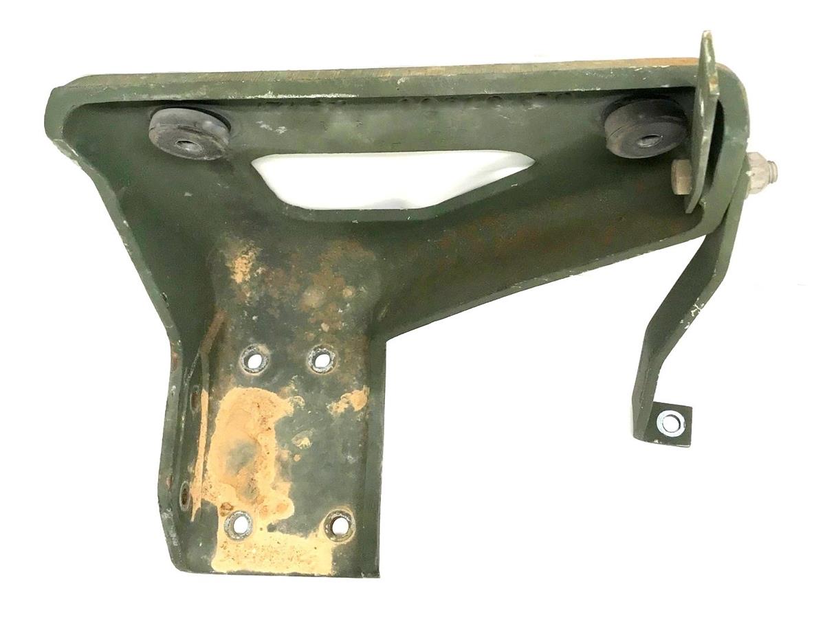 9M-1041 | 9M-1041  Radiator Mounting Bracket Assembly M939A2  (5)(USED).jpg