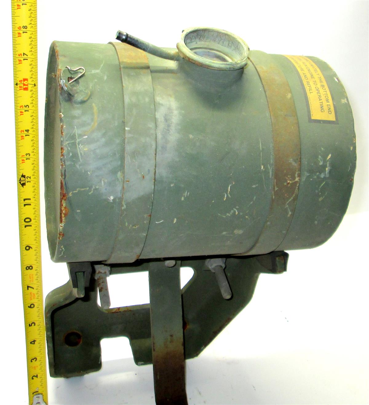 9M-1824 | 9M-1824 Radiator Overflow Surge Tank with Mounting Bracket M939A2 (20).JPG