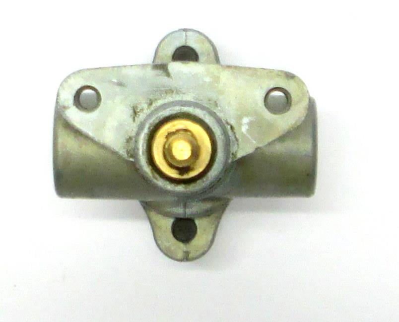 9M-1850 | 9M-1850 Trailer Air Supply Brake Valve Actuator Body M931 (9).JPG