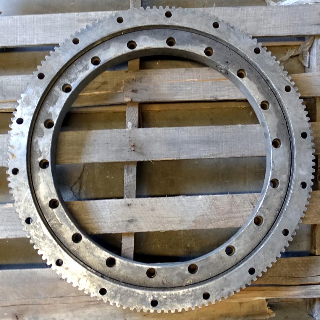 9M-889 | 9M-889  Crane Turntable Bearing Gear Assembly (1).JPG