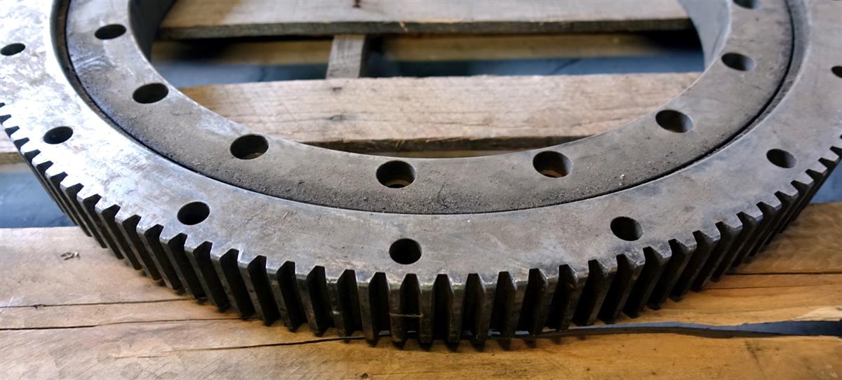 9M-889 | 9M-889  Crane Turntable Bearing Gear Assembly (2).JPG