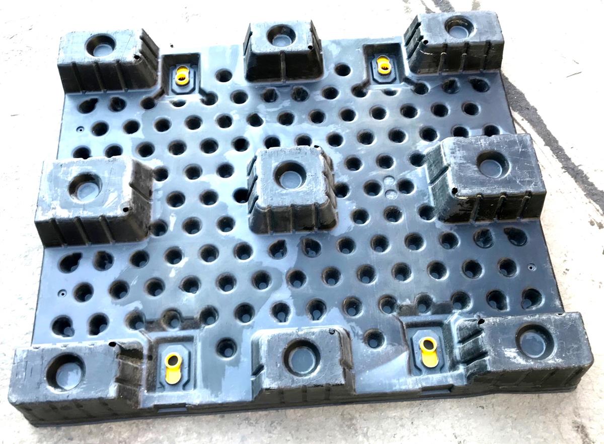 ALL-5257 | ALL-5257  Connecticut Container Corp Pallet Base 40 x 48 for Tri-Wall Box (9).jpg