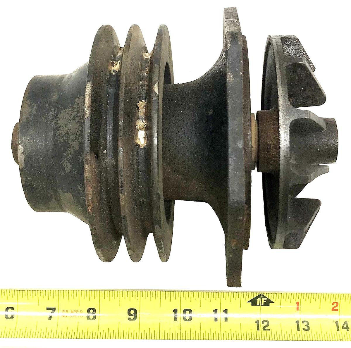 COM-3127 | COM-3127  Water Pump for LDT and LDS Multi-Fuel Diesel Engine(USED) (3).jpg