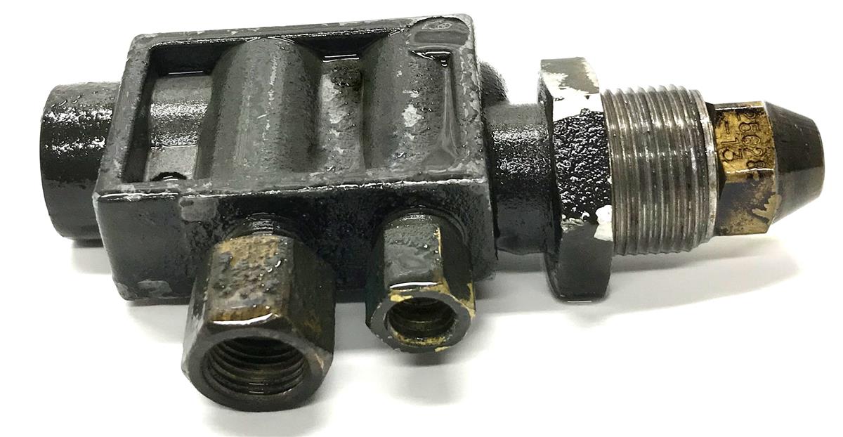 COM-3132 | COM-3132  Multifuel Engine Pre-Heater Nozzle (10).jpg