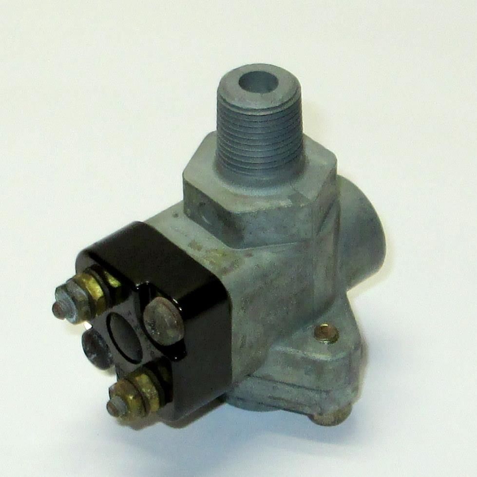 COM-5463 | COM-5463 Air Brake DC-4 Double Check Valve M915A1 M936 Series Update Pic (1).JPG