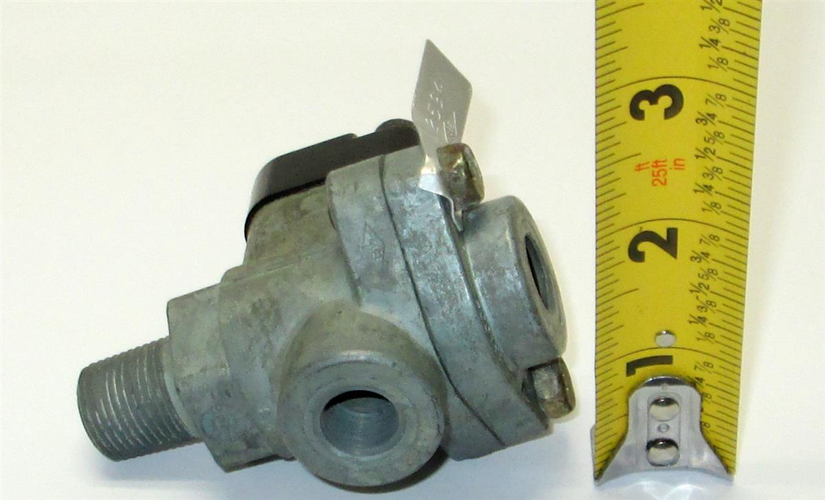 COM-5463 | COM-5463 Air Brake DC-4 Double Check Valve M915A1 M936 Series Update Pic (4).JPG