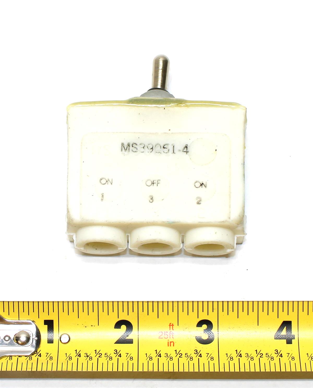 COM-5777 | COM-5777 Heater Fan Three Way Toggle Switch Common Application (5).JPG