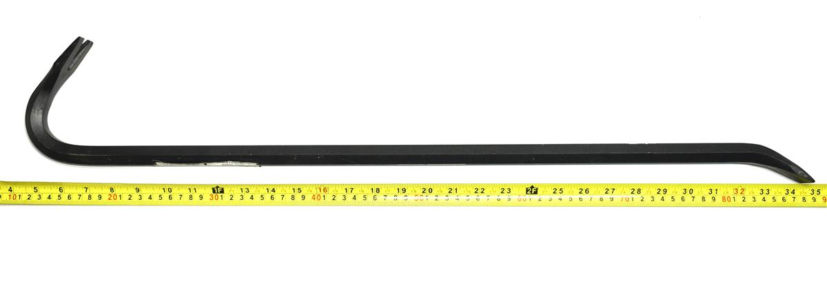 COM-5888 | COM-5888 Wrecking Bar Steel Gooseneck Common Application (7).JPG