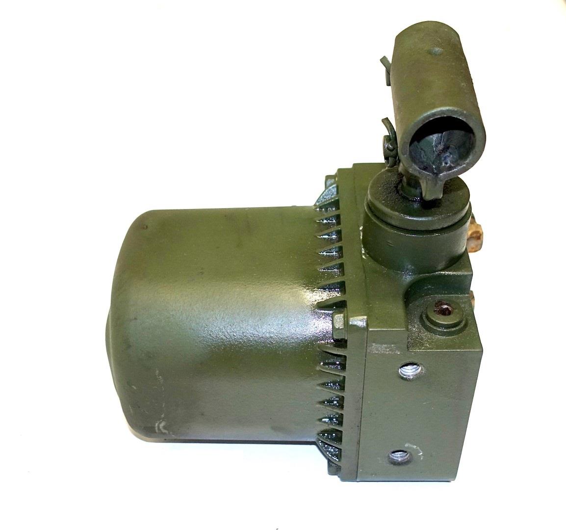 FM-293 | FM-293 Manual Hydraulic Pump (3) (Large).JPG