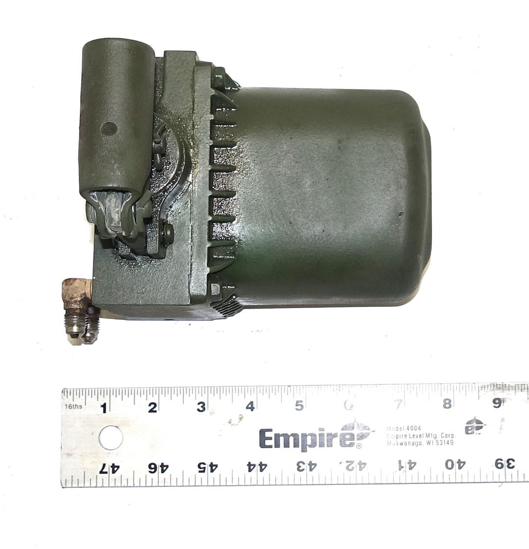 FM-293 | FM-293 Manual Hydraulic Pump (7) (Large).JPG