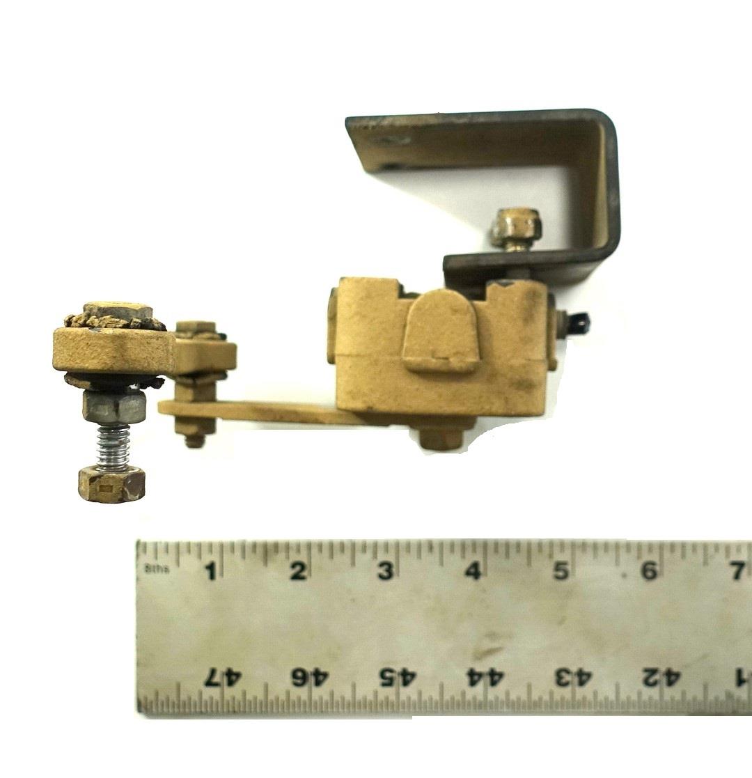 FM-300 | FM-300 LMTV - FMTV Load Sensing Valve (3) (Large).JPG