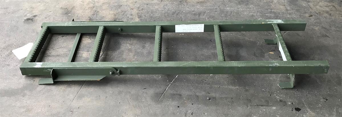 FM-335 | FM-335 LMTV - FMTV Cargo Bed Ladder (4) (Large).JPG