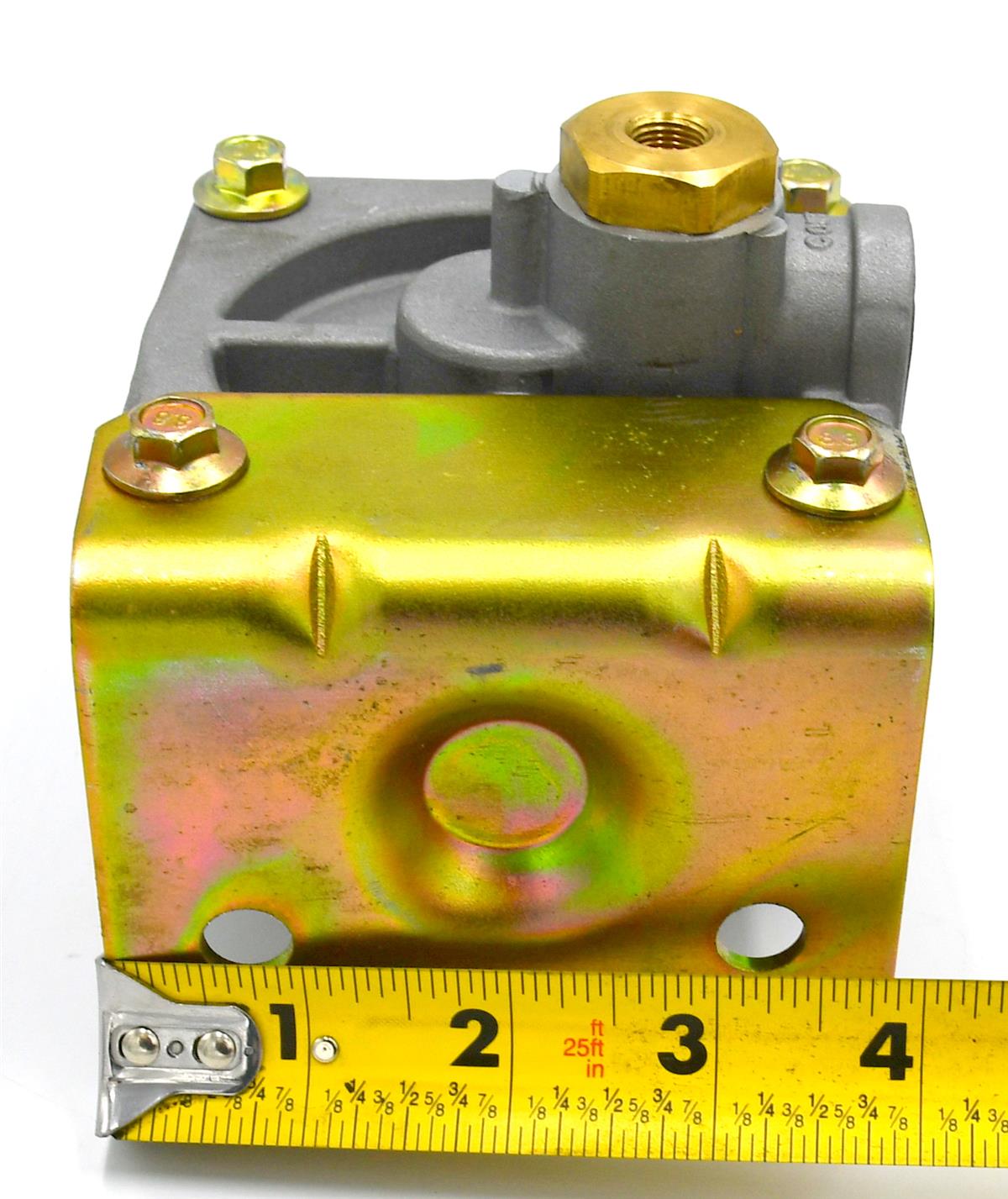 World American Air Brake Relay Valve with Anti-Compound FMTV