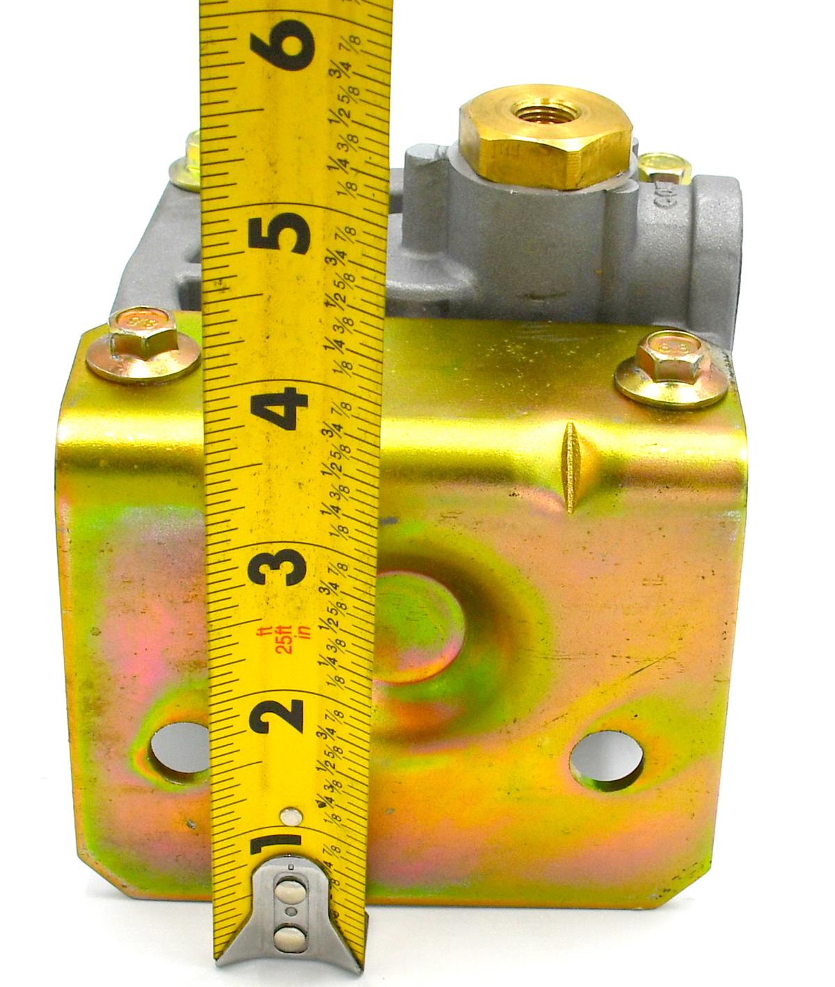 FM-569 | FM-569 World American Air Brake Relay Valve with Anti-Compound FMTV (14).JPG