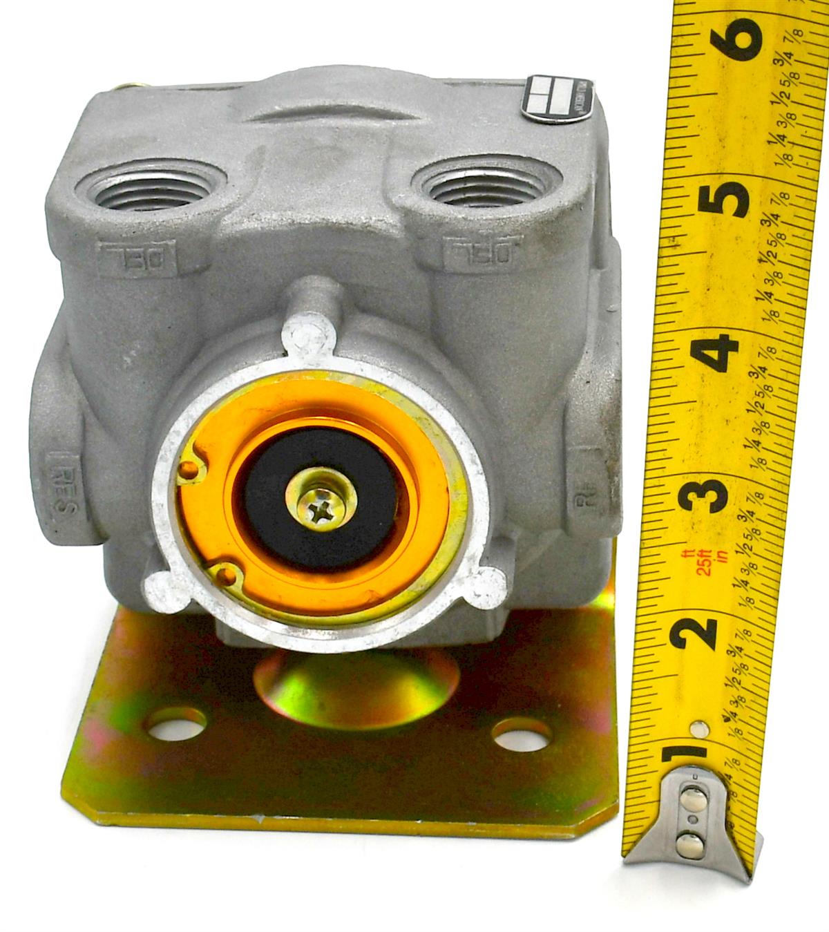 FM-569 | FM-569 World American Air Brake Relay Valve with Anti-Compound FMTV (8).JPG