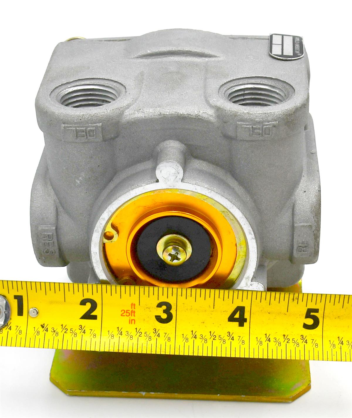 World American Air Brake Relay Valve with Anti-Compound FMTV