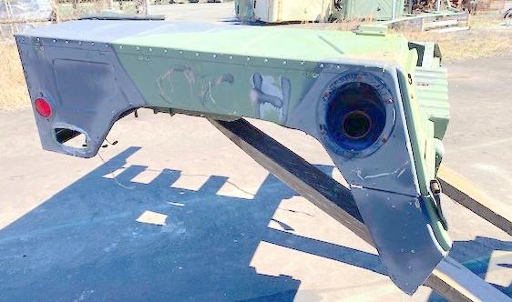 HM-1039 | HM-1039 Rear Body Section with Fenders and Ammo Box Brackets HMMWV  (1).jpg