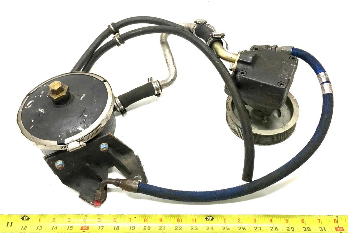 HM-1096 | HM-1096  Power Steering Pump And Reservoir Assembly HMMWV (3)(USED).jpg