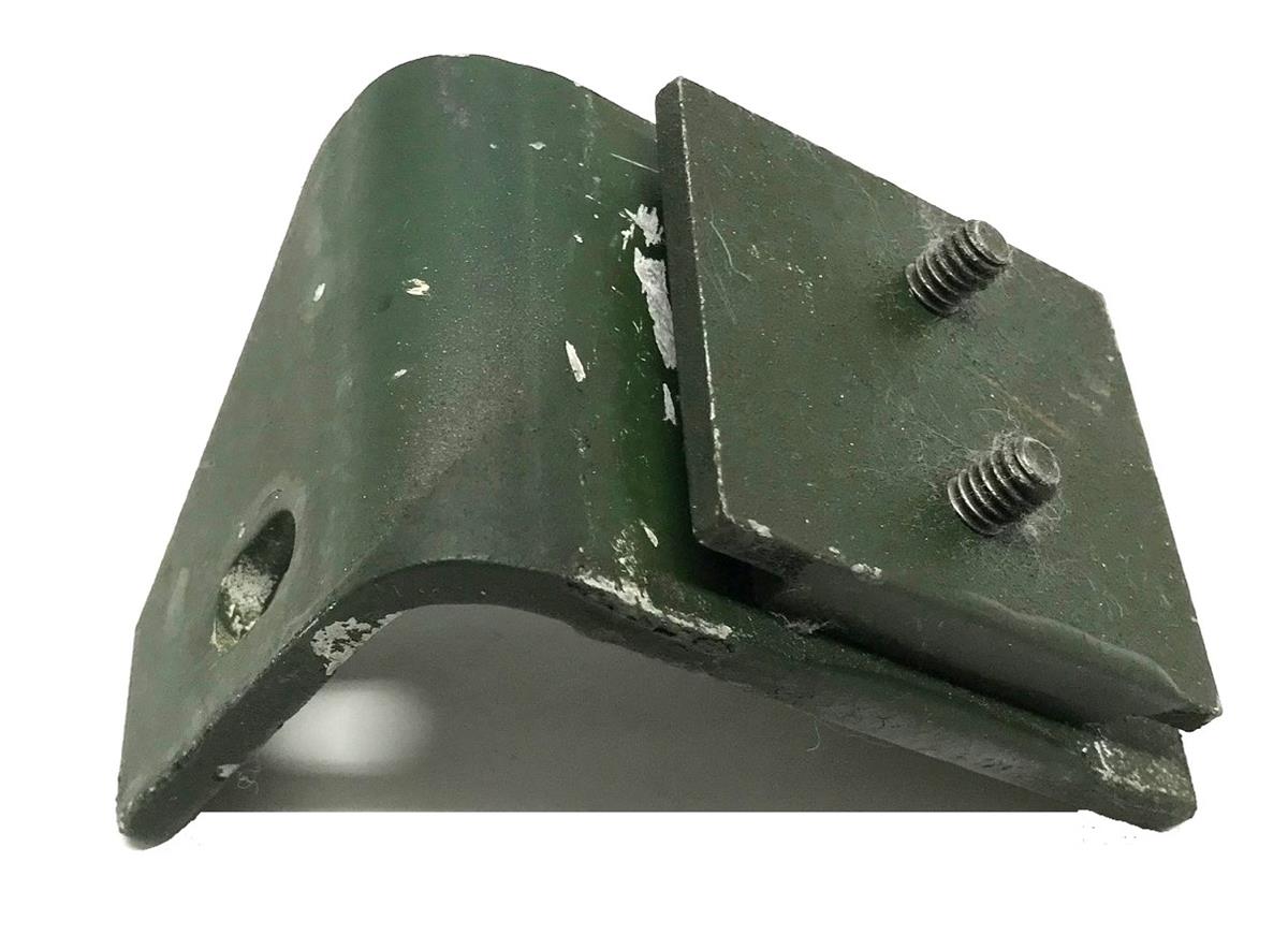 HM-1340 | HM-1340  Bulkhead Divider Left Angle Bracket 2 Door Pickup With Plate HMMWV (102).jpg