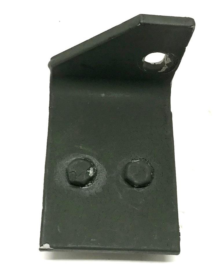 HM-1340 | HM-1340  Bulkhead Divider Left Angle Bracket 2 Door Pickup With Plate HMMWV (103).jpg