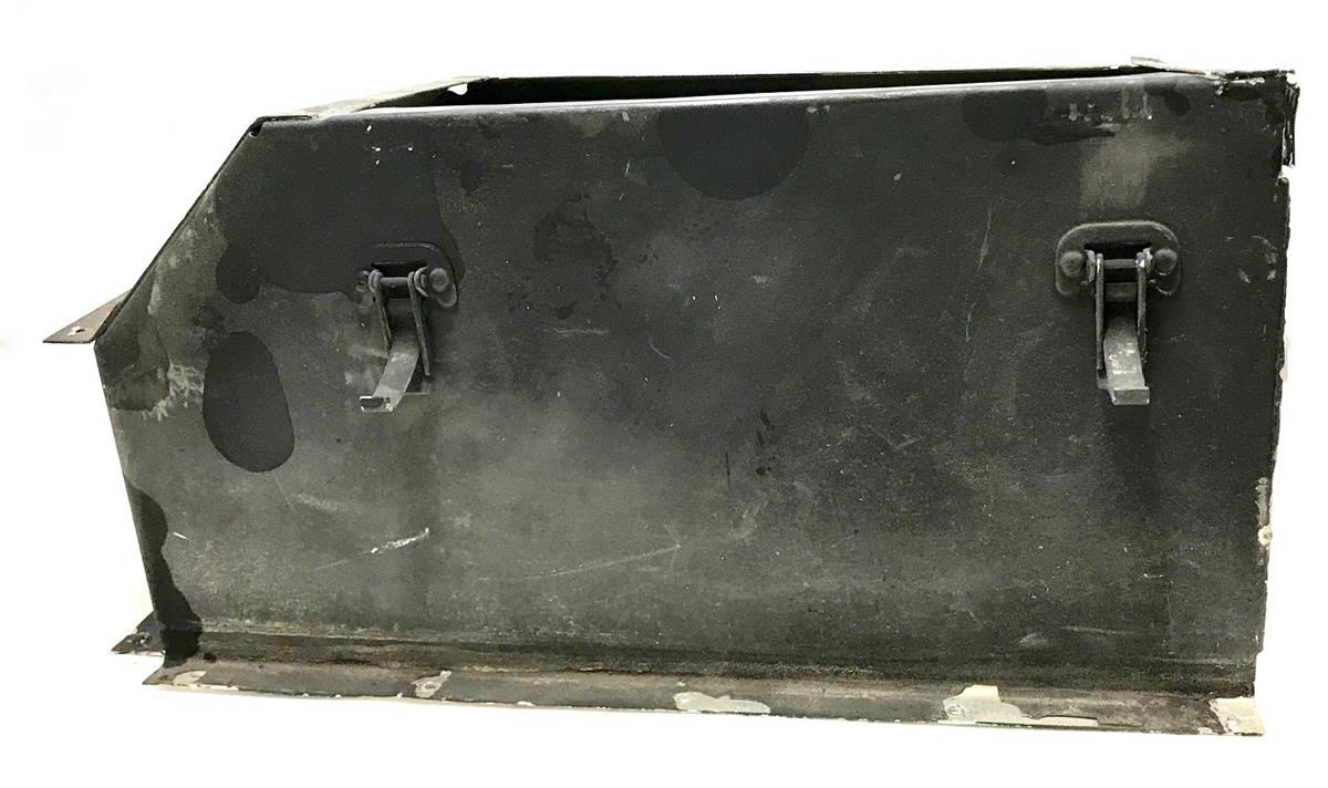 HM-1360 | HM-1360  Right Rear Seat Base HMMWV  (3)(USED).jpg