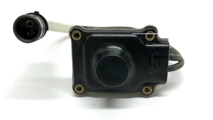 HM-1588 | HM-1588 HMMWV Tachometer Sending Unit Adapter  (5).JPG