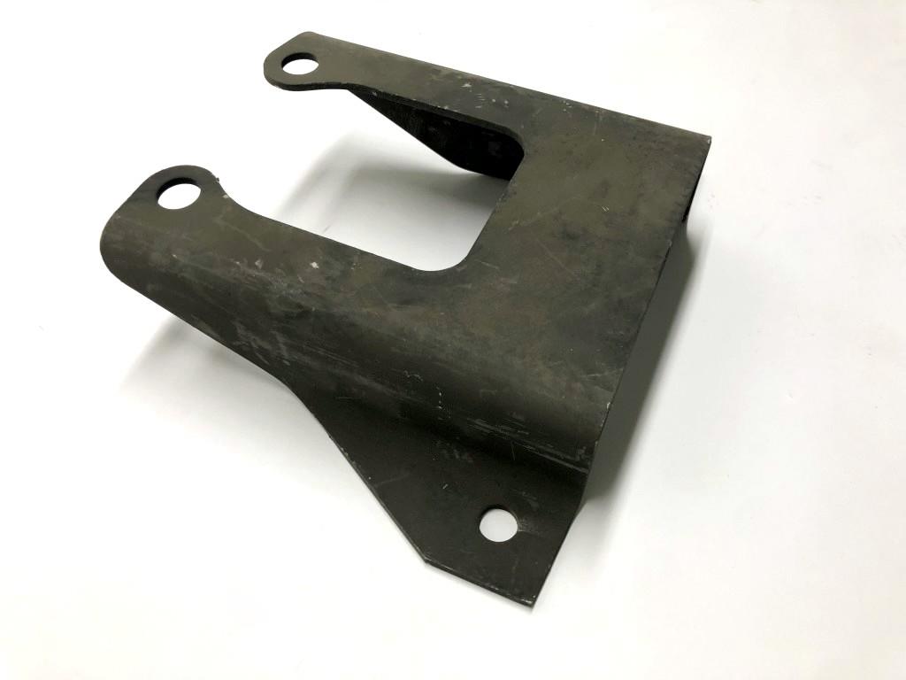 HM-1615 | HM-1615 Front Axle Differential Mounting Bracket HMMWV A1 Series (2).JPG