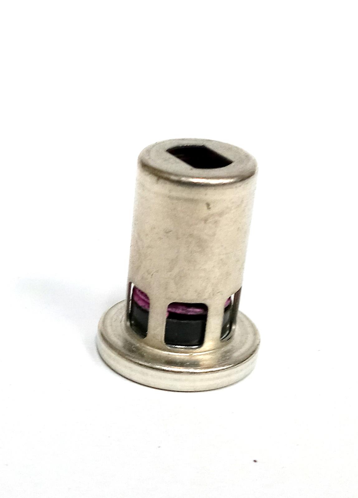 HM-1890 | HM-1890  Engine Oil Cooler Valve HMMWV (3).jpg