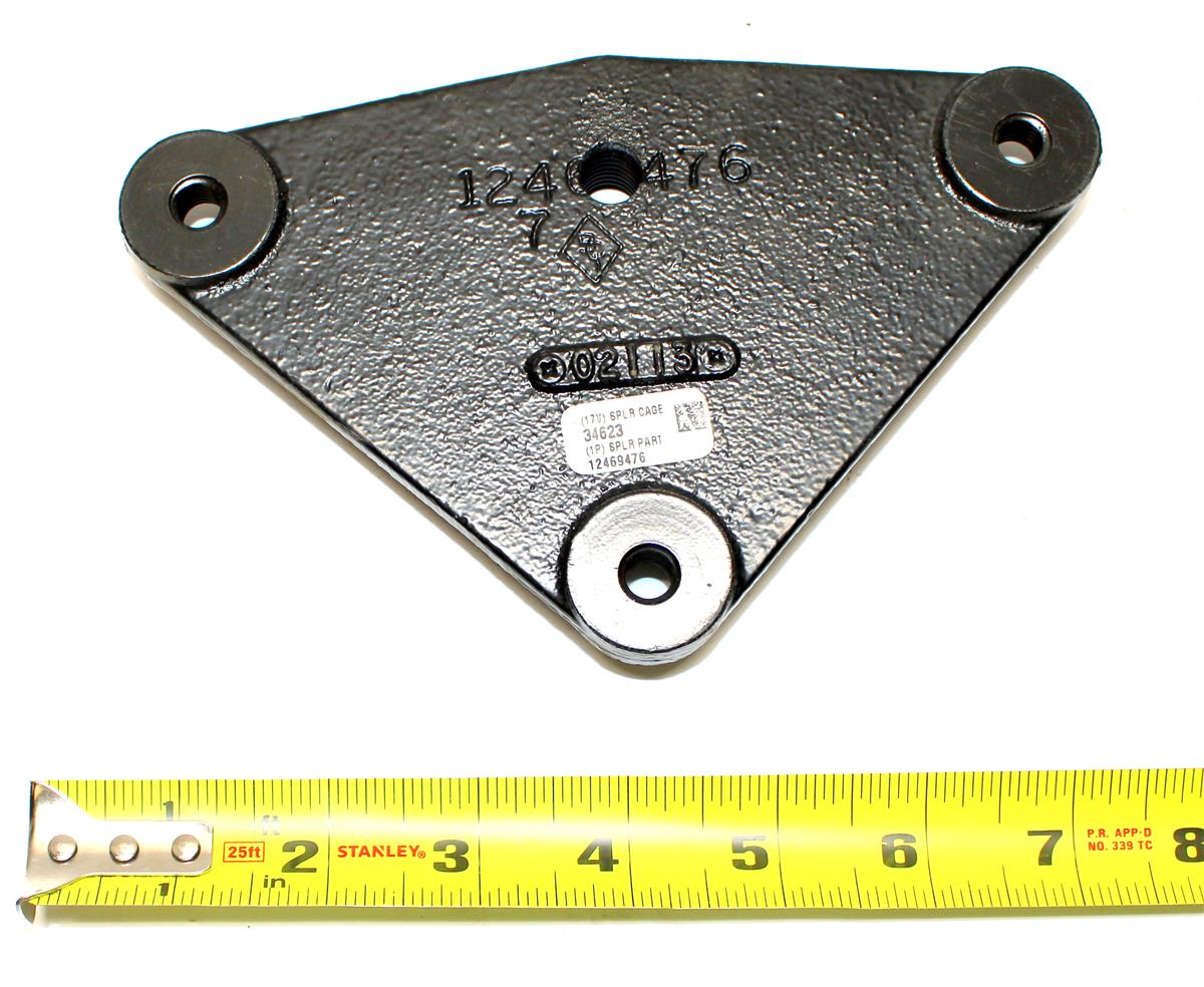 HM-3553 | HM-3553 Idler Pulley Mounting Bracket HMMWV (5).JPG