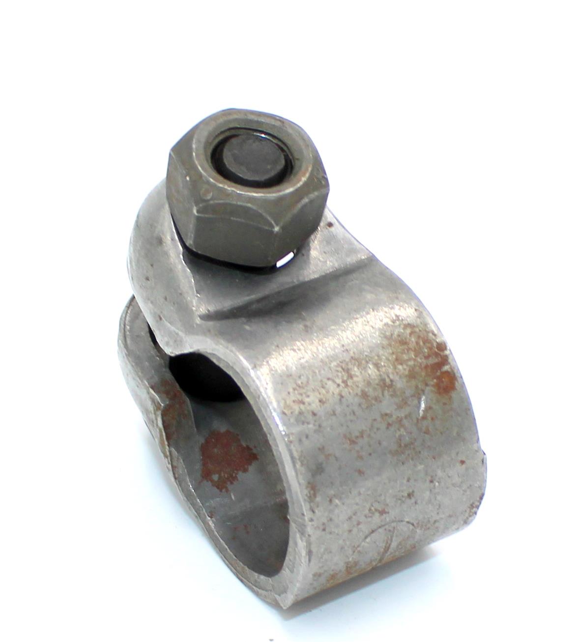 HM-3599 | HM-3599 Tie Rod End Clamp Loop with Bolt HMMWV (10).JPG