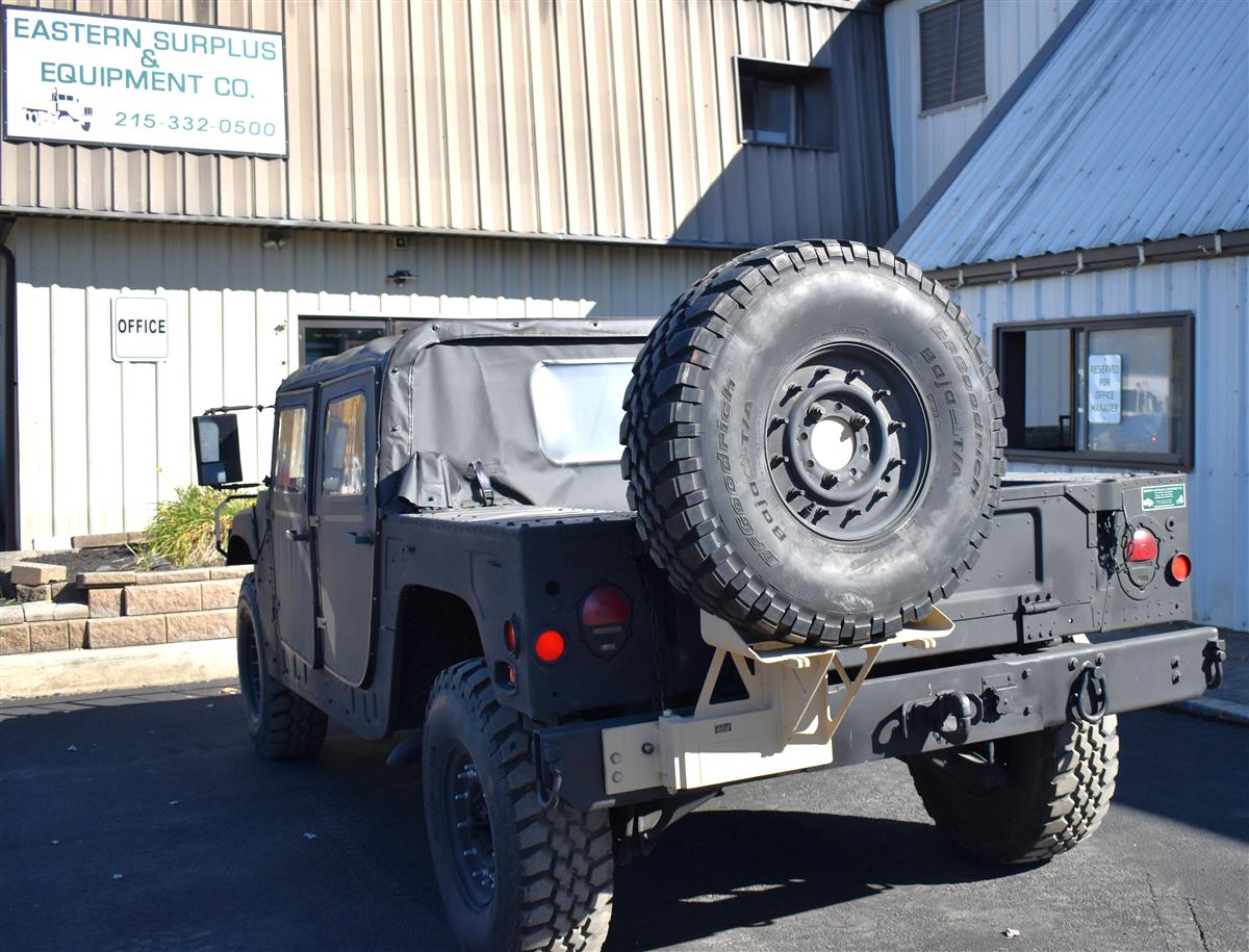 HM-3805 | HM-3805 Tire Carrier Custom Build With Hardware Included HMM (12).JPG