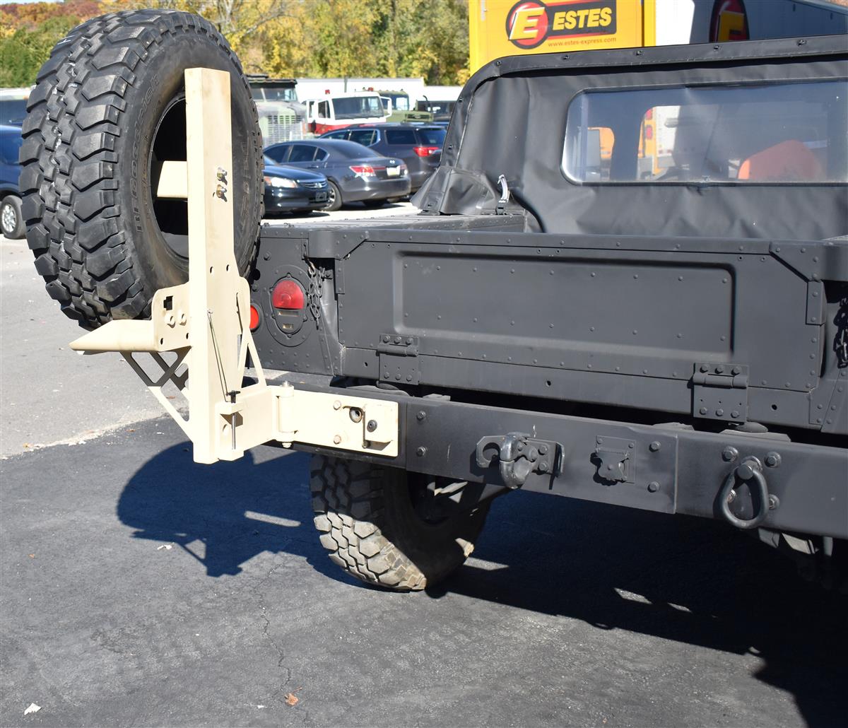 HM-3805 | HM-3805 Tire Carrier Custom Build With Hardware Included HMM (25).JPG