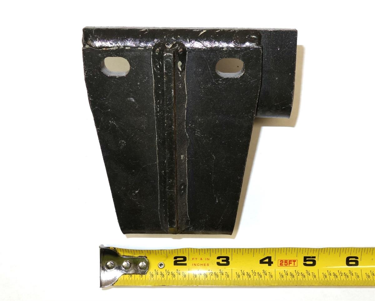 HM-794 | HM-794 Fuel Can Carrier Stop Plate Assembly for HMMWV NOS (8).JPG