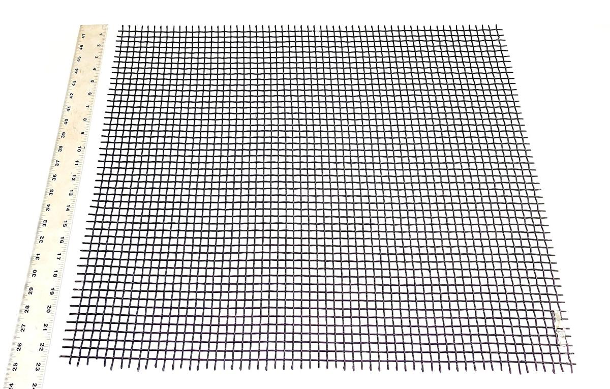 HM-975 | HM-975 HMMWV Upper Grille Screen (3).JPG