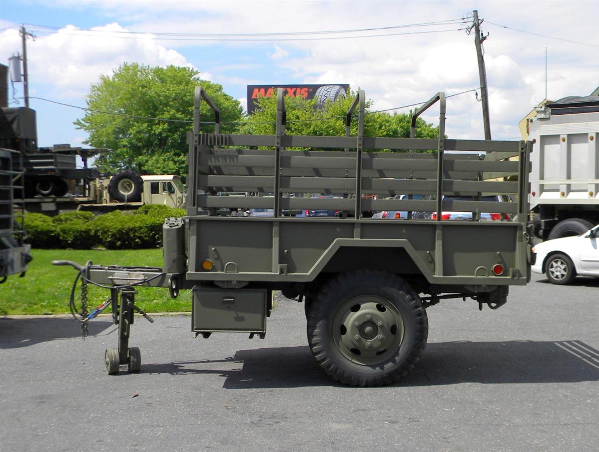 TR-01012000-12 | M105A2 Two Wheel Cargo Trailer Green, 1 and a half ton.  (9).JPG