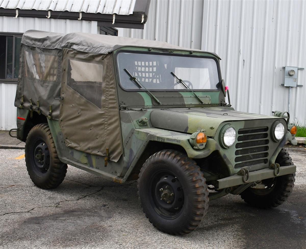 T-08092024-10 | M151A2 AM General Jeep MUTT with M416 Trailer 4x4 (2).JPG