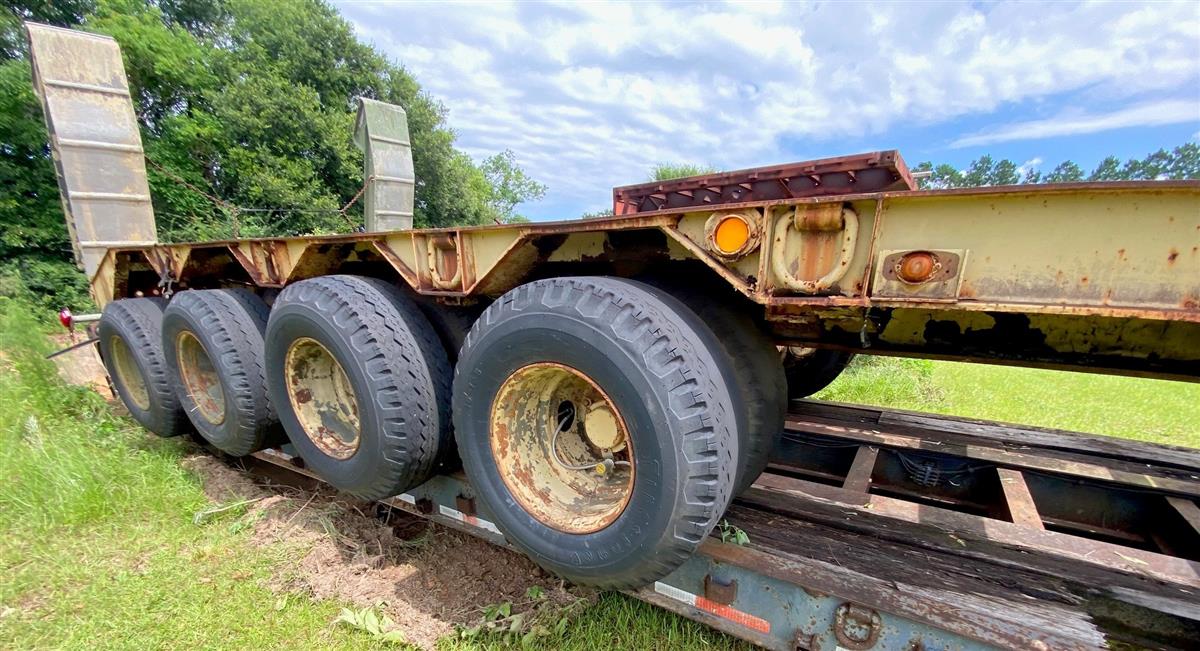 TR-06202023-3 | M747 60 Ton Tank Retriever 4 Axle Trailer Low Boy Flat Bed 25.jpg