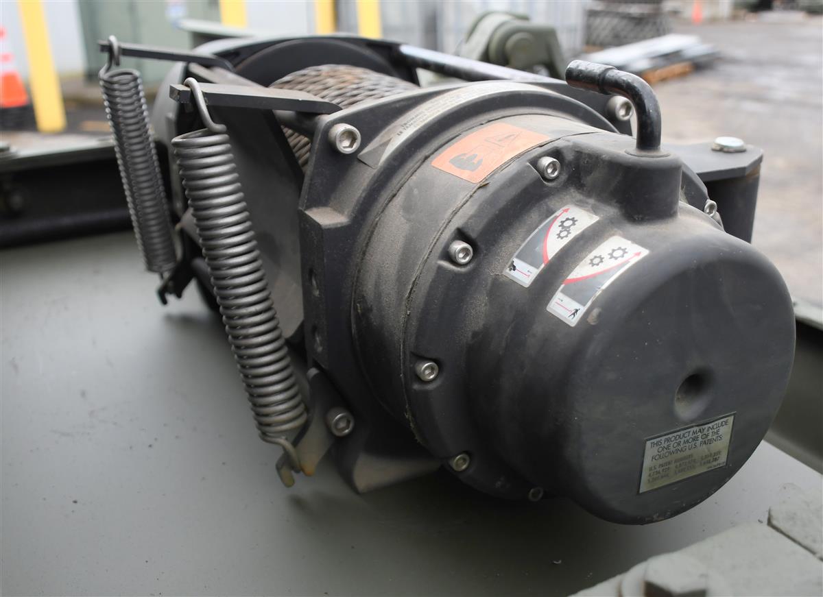 T-01012000-185 | M817 Front Winch (3).JPG