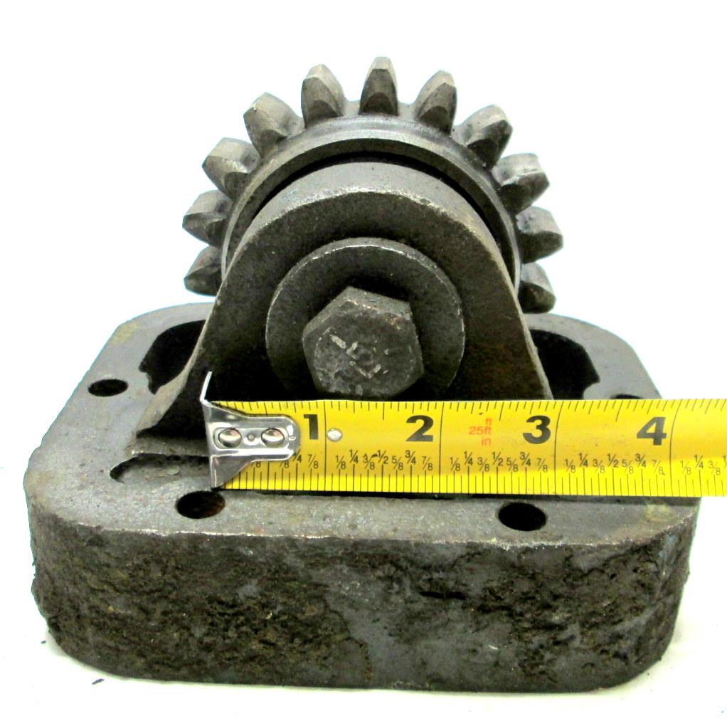 M9-1811 | M9-1811 PTO Mechanical Drive Housing With Gear Spur M916 M917 M920 (11).JPG