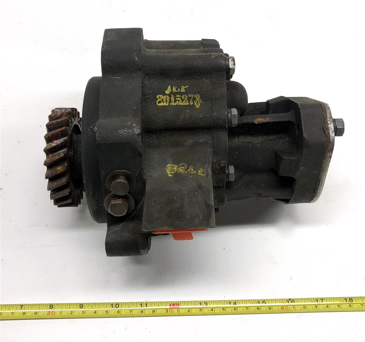 M9-6208 | M9-6208 855 Series Cummins Big Cam Engine Oil Pump (3).JPG