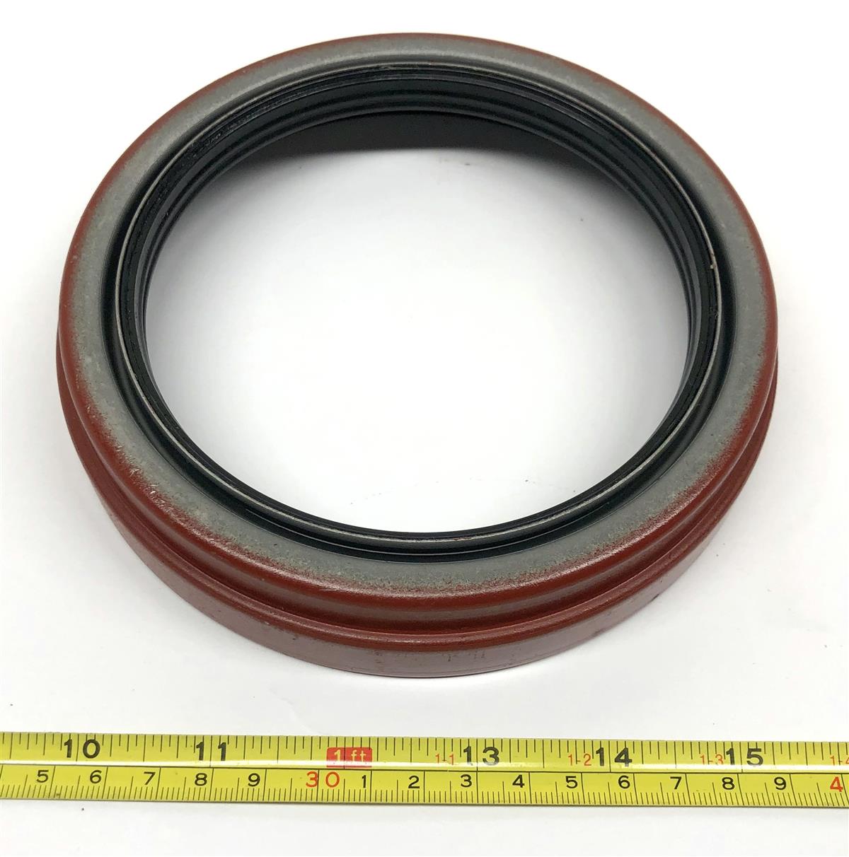 M9-6223 | M9-6223 M915 Series Outer Rear Axle Seal (2).JPG